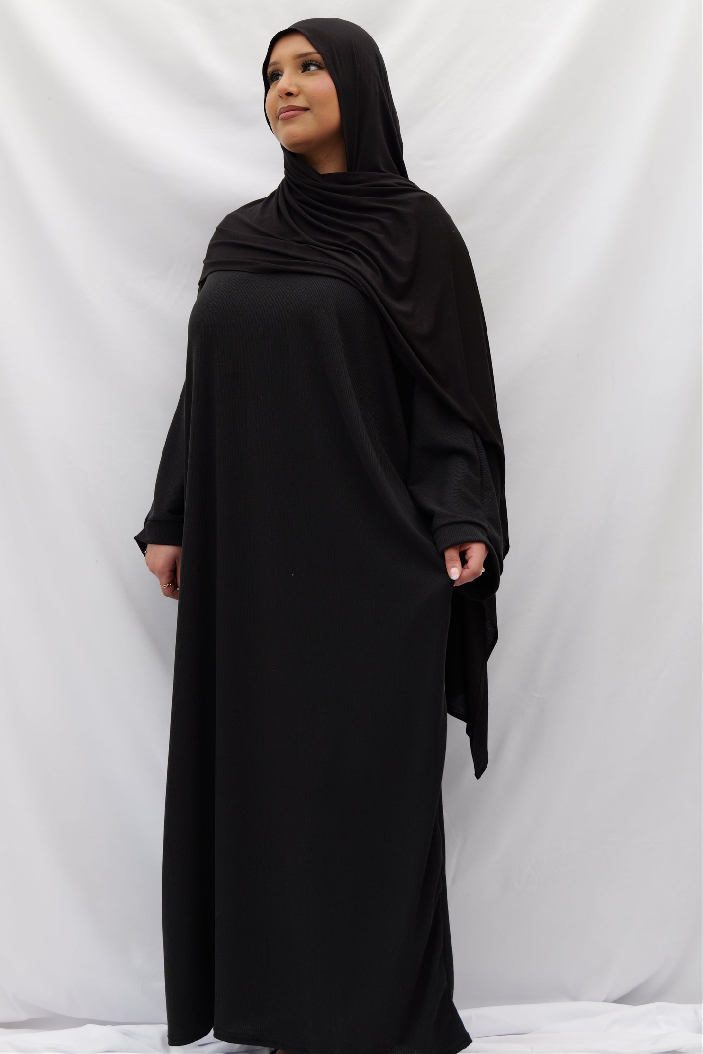 Ribbed Abaya with Pockets