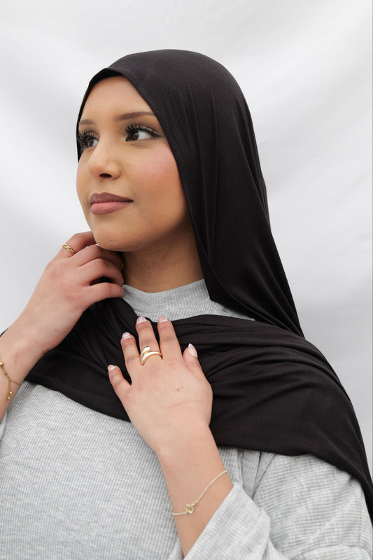 Built-in Magnets Premium Jersey Hijab in Black
