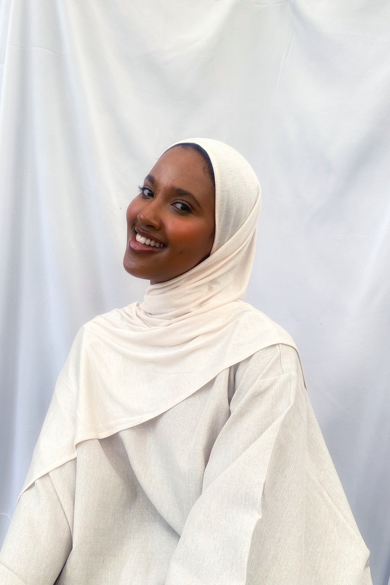 Built-in Magnets Premium Jersey Hijab in Blush Ivory
